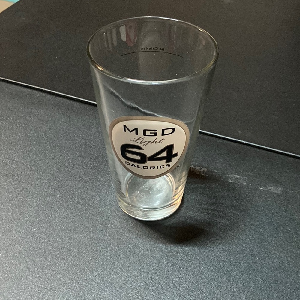 MGD Light pint glass